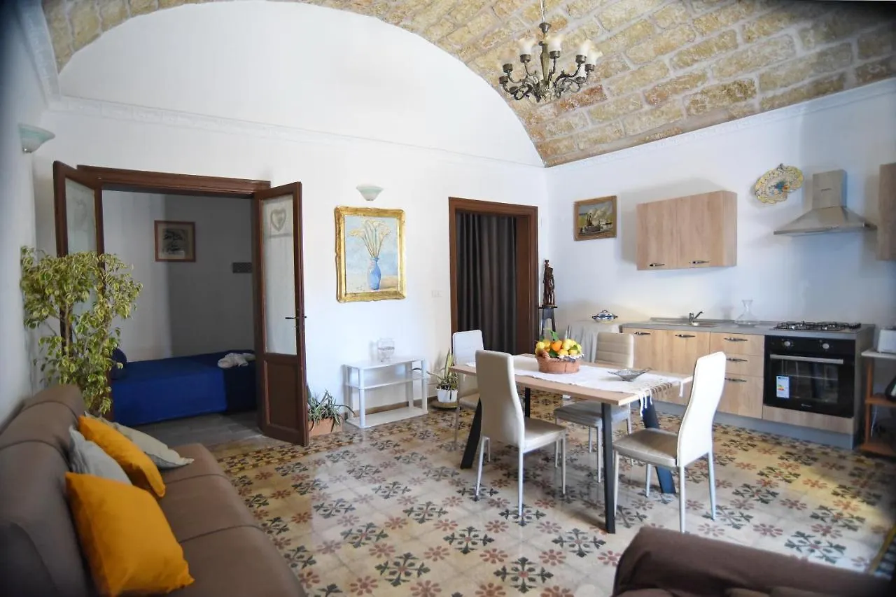L'Arco Apartment Terrasini